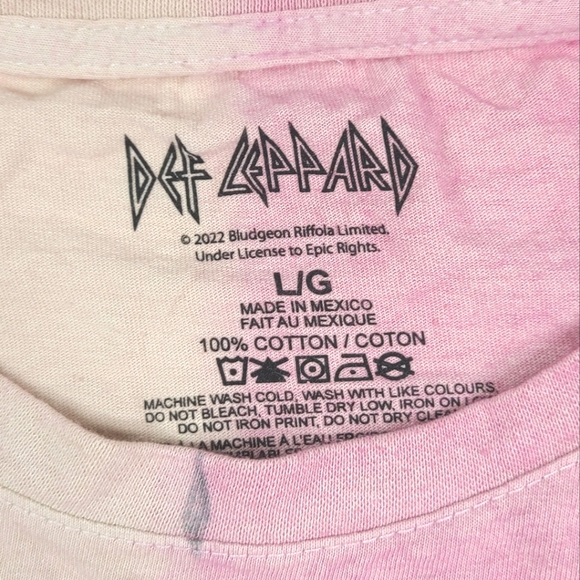DEF LEPPARD Pink Bi-Color Graphic Tee - Picture 3 of 4